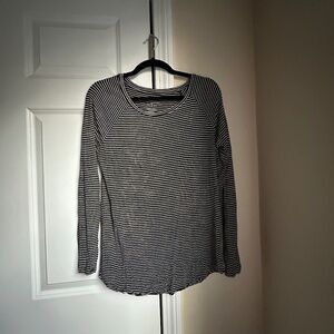 American Eagle Soft & Sexy Black & White Striped Long Sleeve Tee Size M